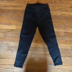 Aerie Offline snap button detail at heel legging